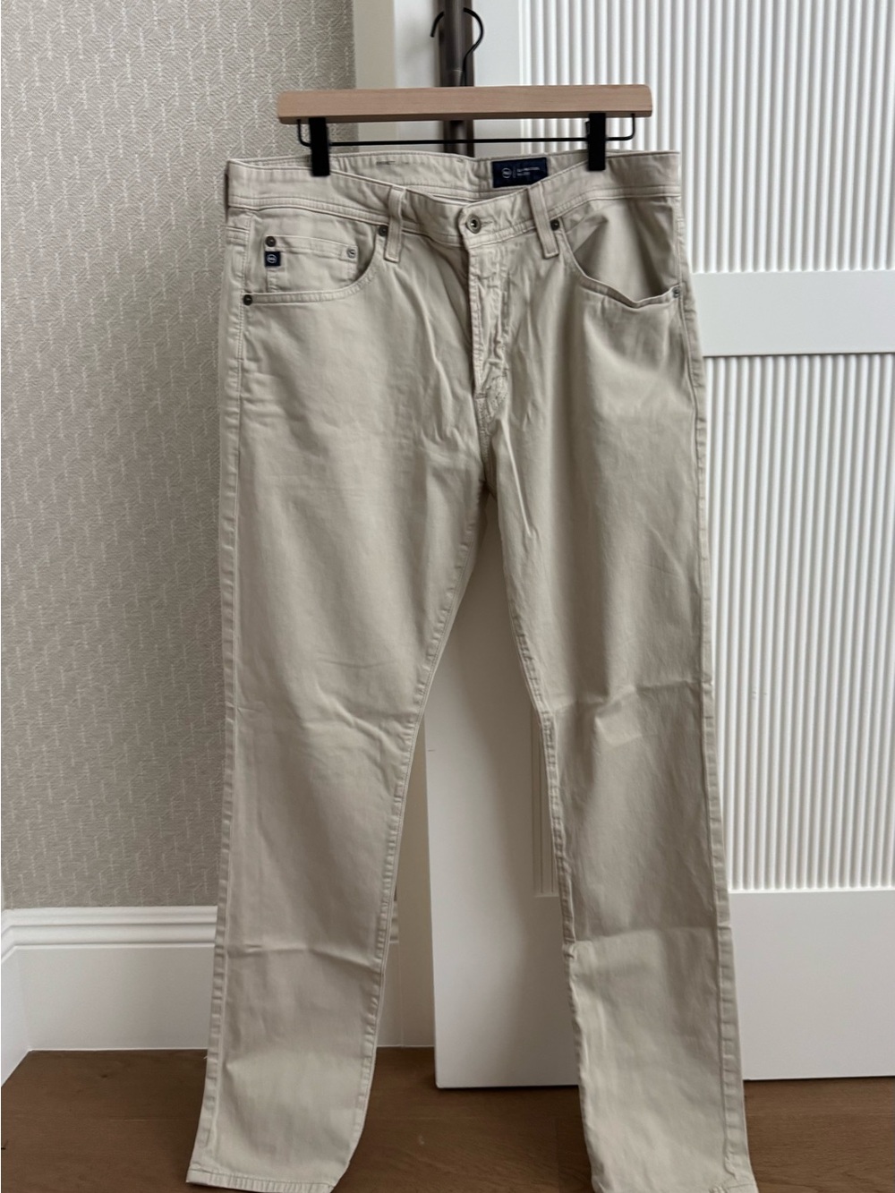 AG EVERETT SUD SUEDED SLIM STRAIGHT